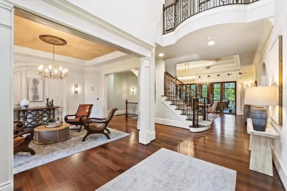 1310 Cashiers Way Roswell, GA 30075