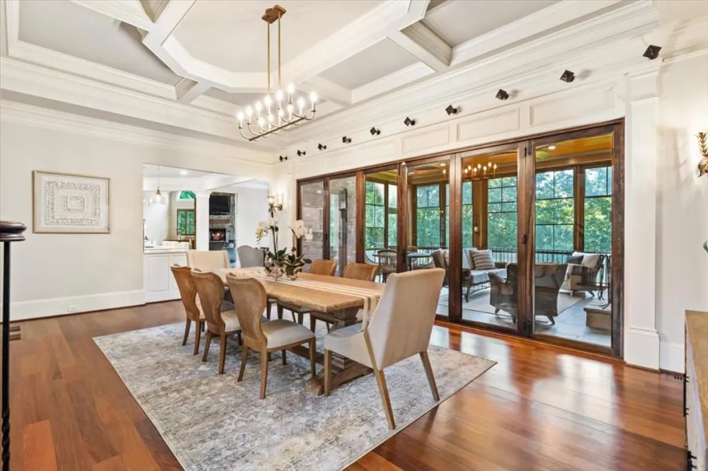 1310 Cashiers Way Roswell, GA 30075
