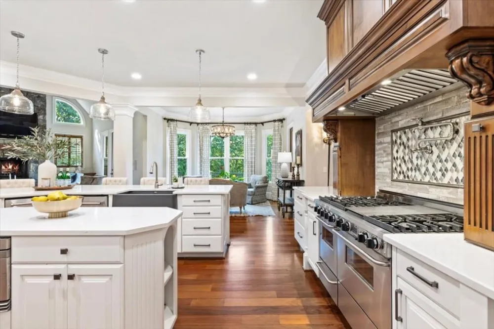 1310 Cashiers Way Roswell, GA 30075