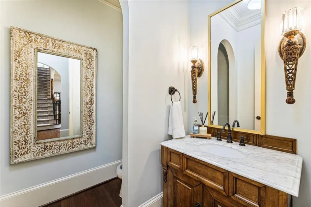 1310 Cashiers Way Roswell, GA 30075