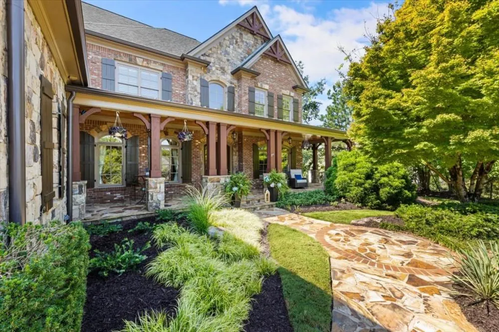1310 Cashiers Way Roswell, GA 30075