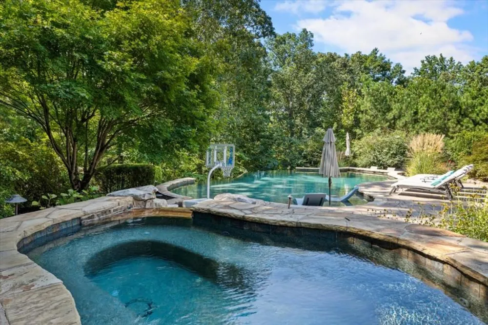 1310 Cashiers Way Roswell, GA 30075