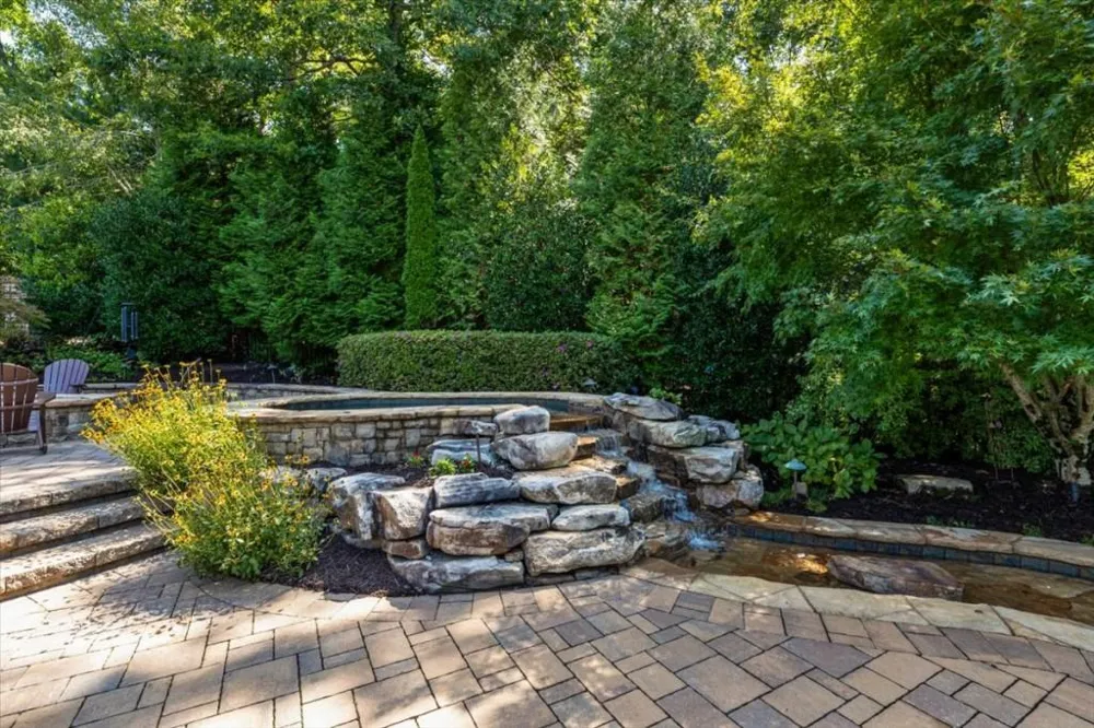 1310 Cashiers Way Roswell, GA 30075