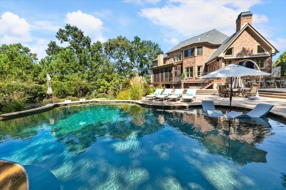 1310 Cashiers Way Roswell, GA 30075