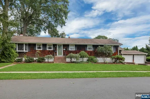 327 Coolidge Avenue