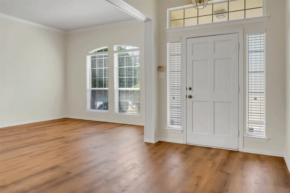 4101 CANDLEWYCK DRIVE Plano, TX 75024