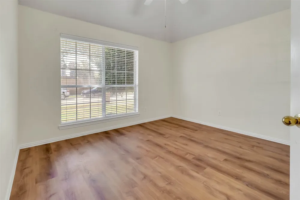 4101 CANDLEWYCK DRIVE Plano, TX 75024