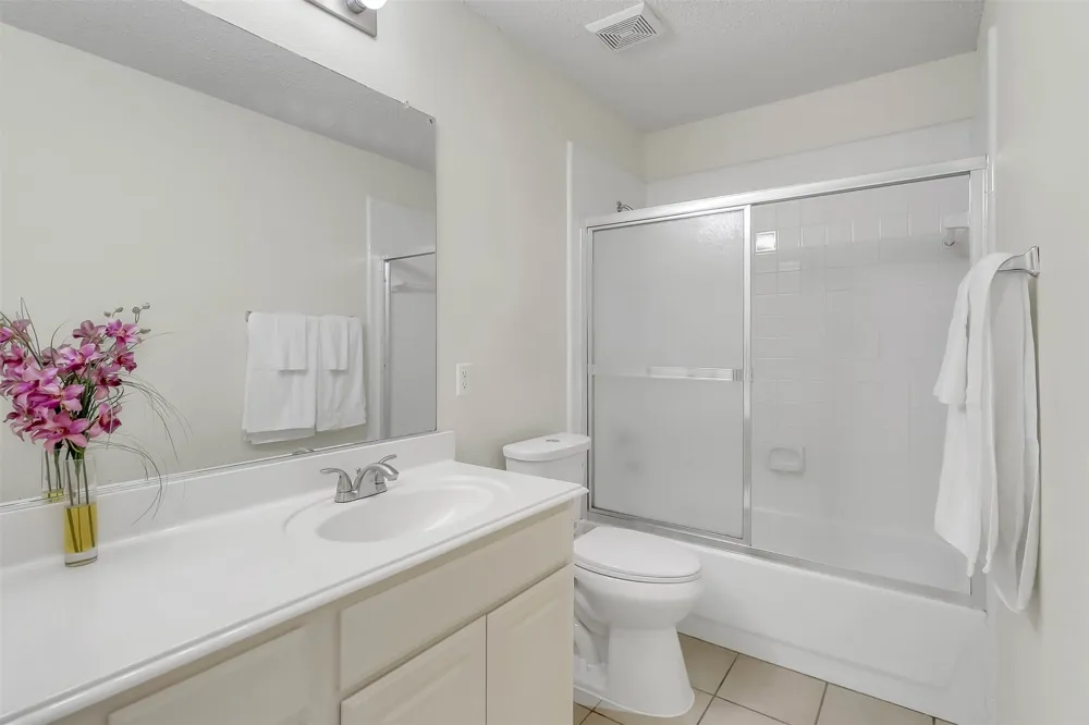 4101 CANDLEWYCK DRIVE Plano, TX 75024
