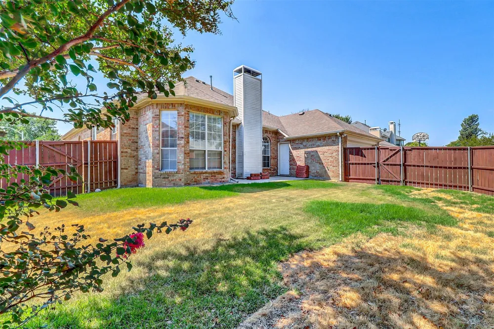 4101 CANDLEWYCK DRIVE Plano, TX 75024