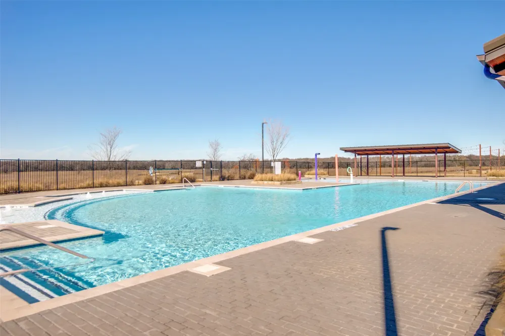 953 Adair Drive Aubrey, TX 76227