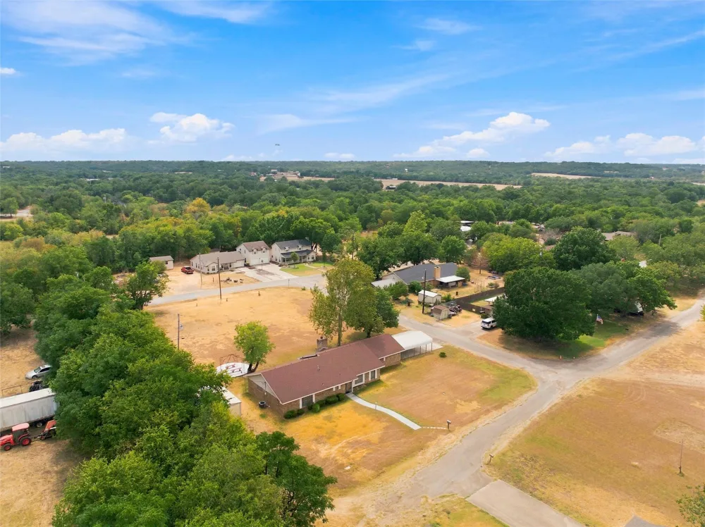 101 W Avenue G Valley Mills, TX 76689