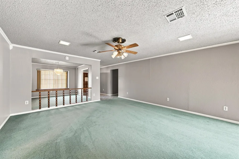 101 W Avenue G Valley Mills, TX 76689