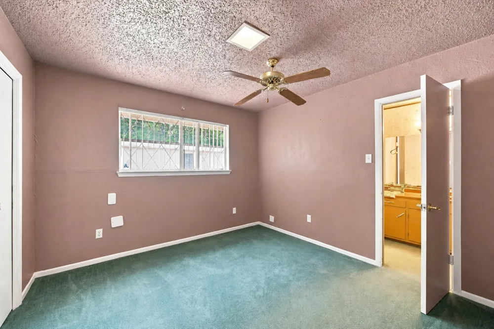 101 W Avenue G Valley Mills, TX 76689