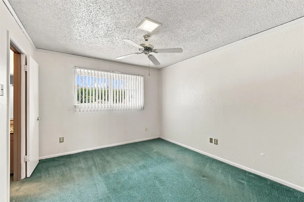 101 W Avenue G Valley Mills, TX 76689