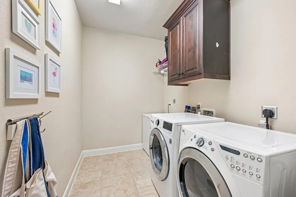 1516 Richland Hollow Lane Friendswood, TX 77546