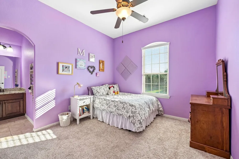 1516 Richland Hollow Lane Friendswood, TX 77546
