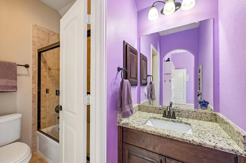 1516 Richland Hollow Lane Friendswood, TX 77546