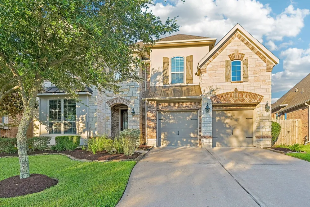 1516 Richland Hollow Lane Friendswood, TX 77546
