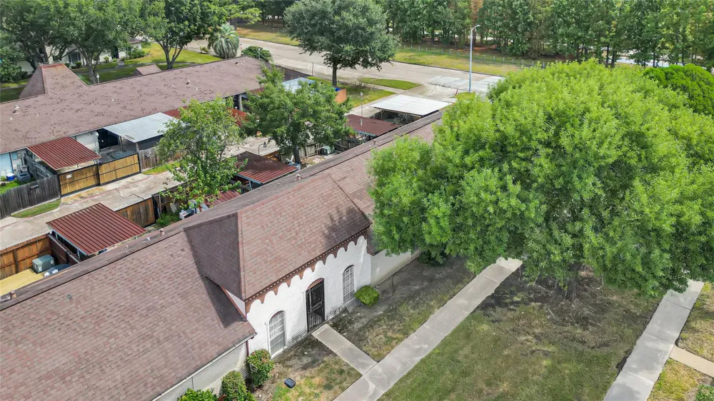 7064 Jetty Lane Houston, TX 77072