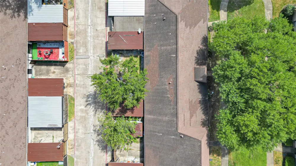 7064 Jetty Lane Houston, TX 77072