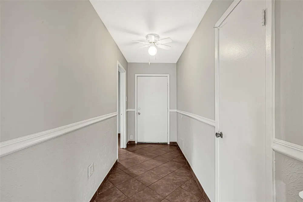 7064 Jetty Lane Houston, TX 77072