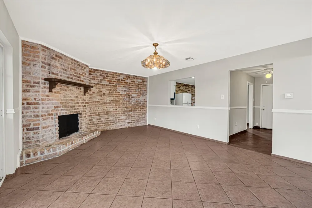 7064 Jetty Lane Houston, TX 77072
