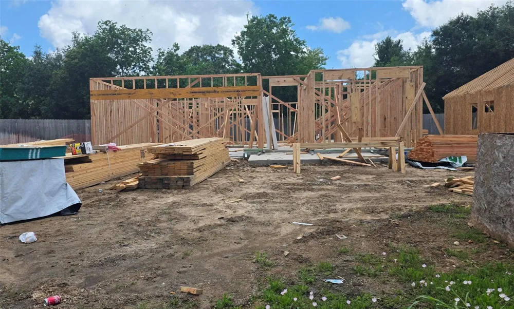 526 Pinot Noir Drive Alvin, TX 77511
