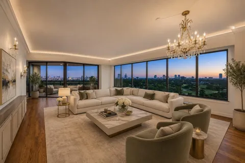 101 Westcott Street #1602/03