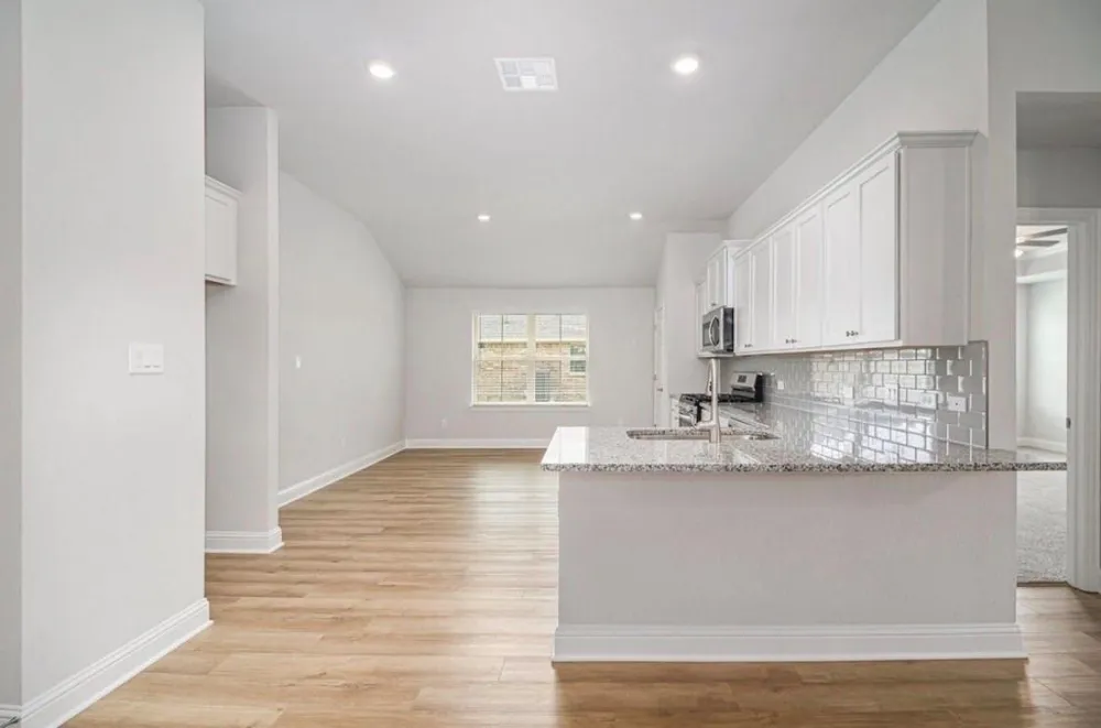 40251 Spyglass Hill Drive Cleveland, TX 77327