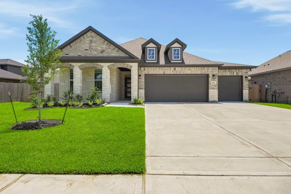 23614 Zinfandel Drive Alvin, TX 77511