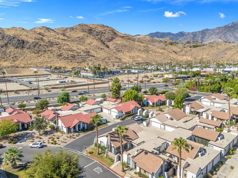 2467 Miramonte Circle W #A Palm Springs, CA 92264
