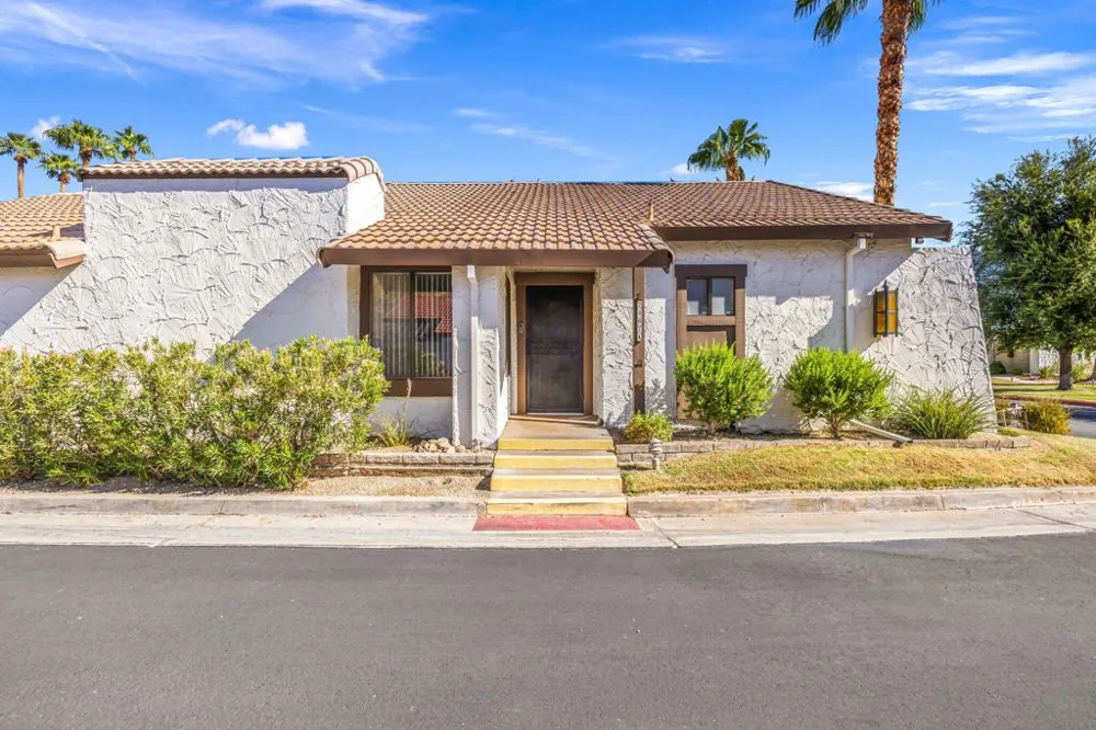 2467 Miramonte Circle W #A Palm Springs, CA 92264