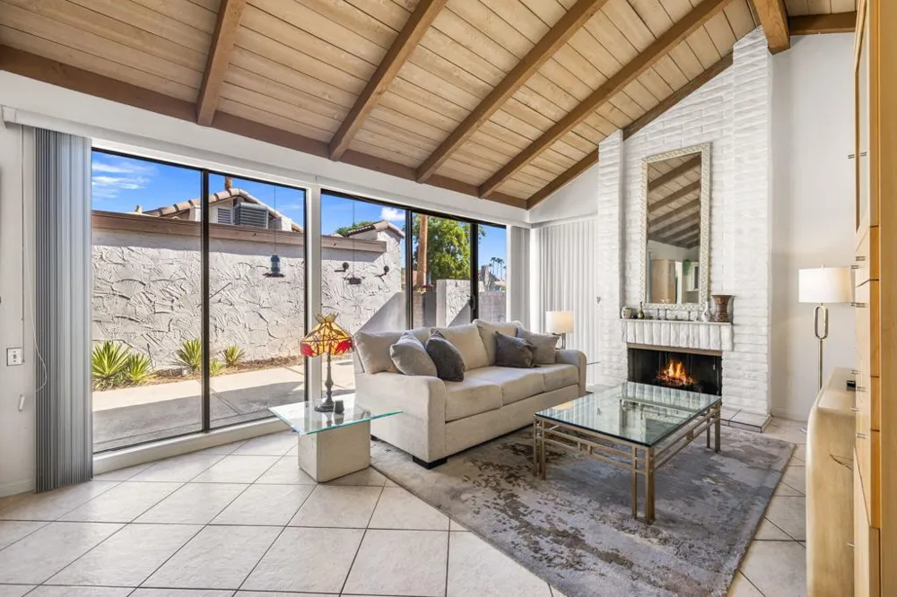 2467 Miramonte Circle W #A Palm Springs, CA 92264