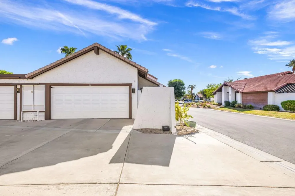 2467 Miramonte Circle W #A Palm Springs, CA 92264