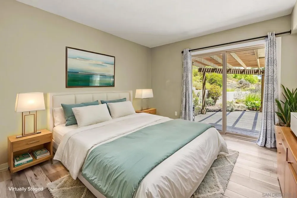 1301 Gary Lane Escondido, CA 92026