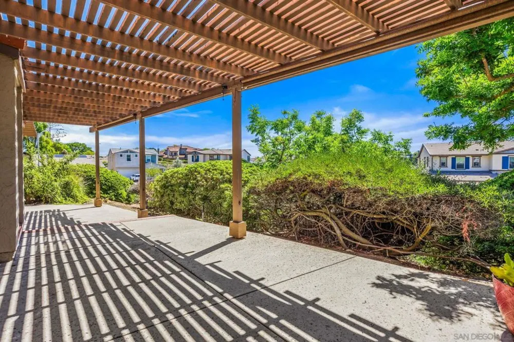 1301 Gary Lane Escondido, CA 92026