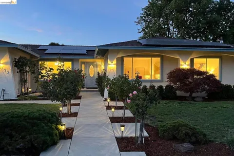 173 Joaquin Circle