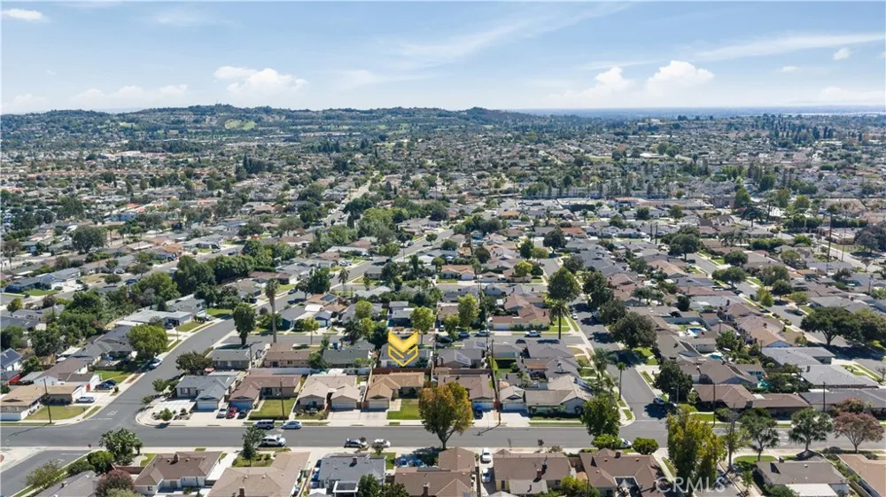2430 Gregory La Habra, CA 90631