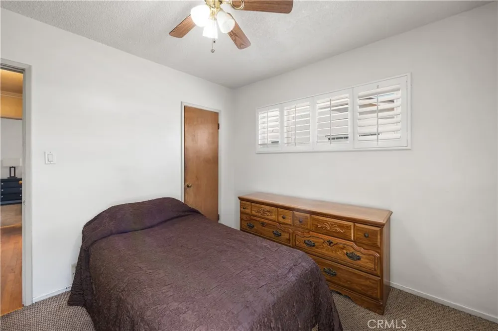 2430 Gregory La Habra, CA 90631