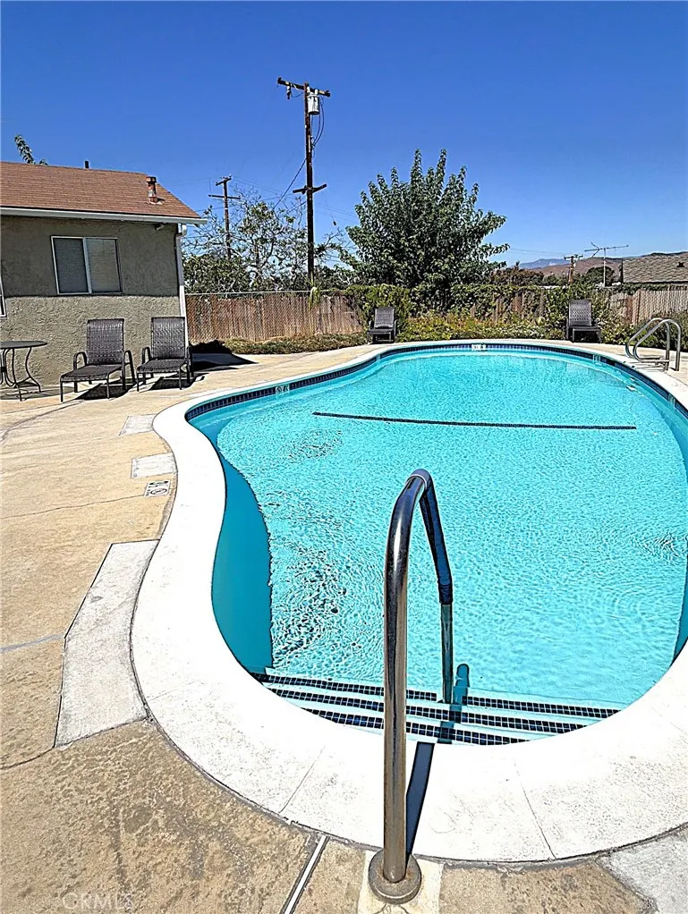 12995 6th Street Yucaipa, CA 92399