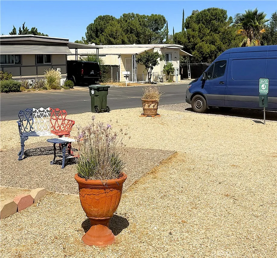 12995 6th Street Yucaipa, CA 92399