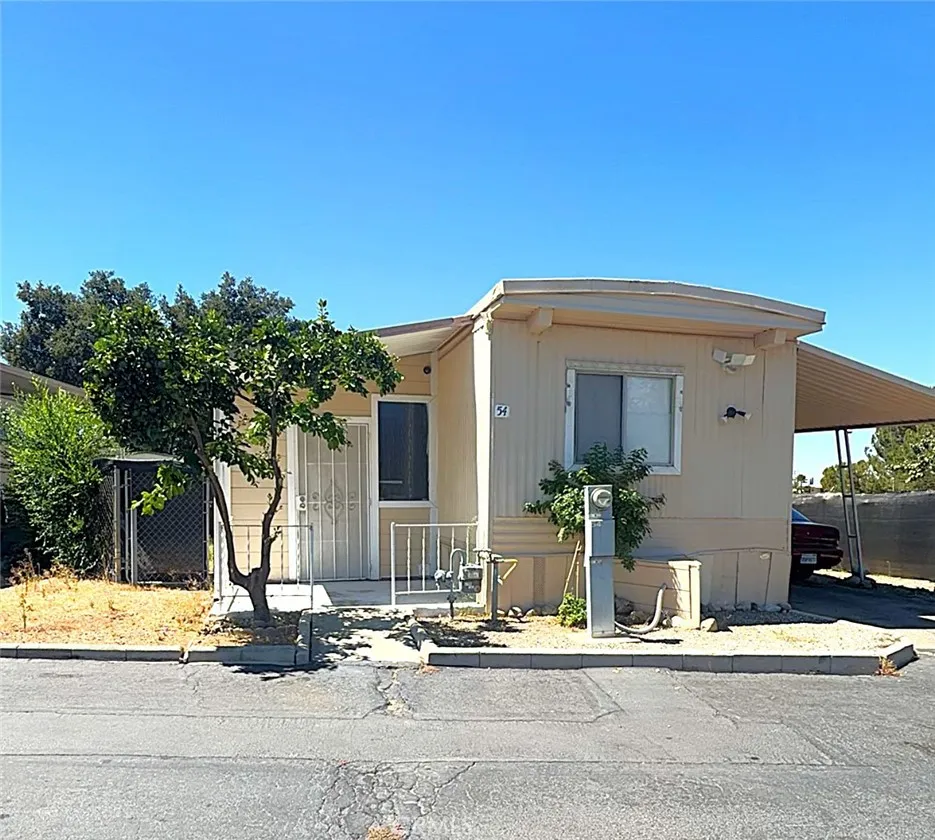 12995 6th Street Yucaipa, CA 92399