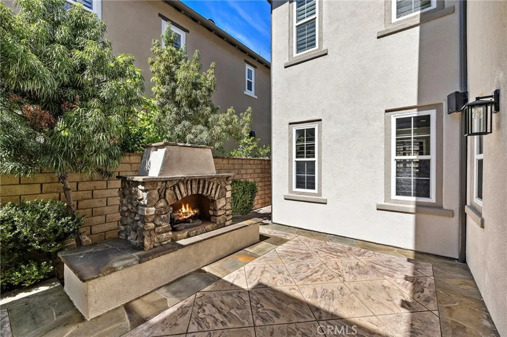 35 Stowe Irvine, CA 92620