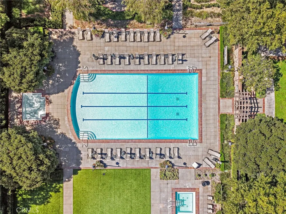 35 Stowe Irvine, CA 92620