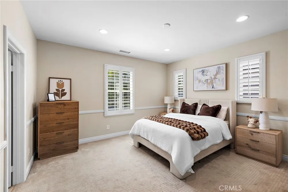 35 Stowe Irvine, CA 92620
