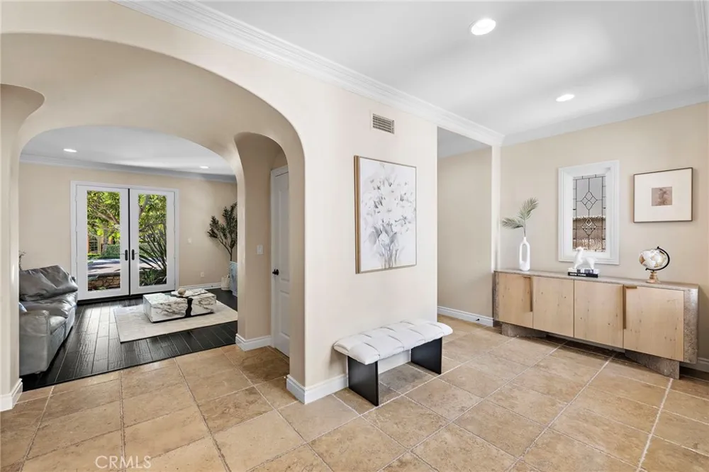 35 Stowe Irvine, CA 92620