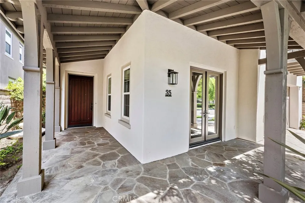 35 Stowe Irvine, CA 92620
