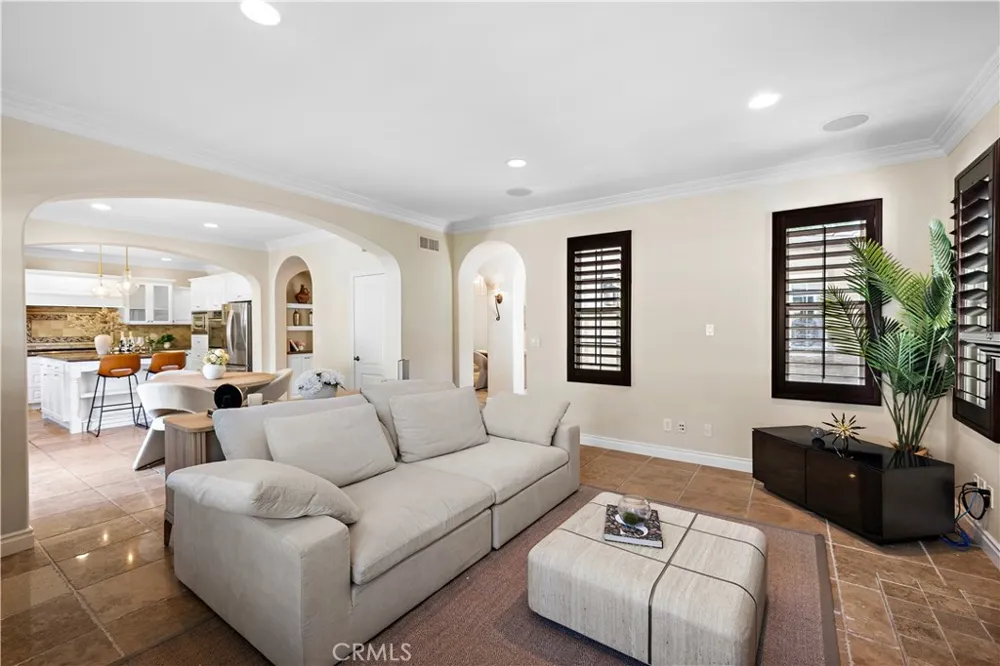 35 Stowe Irvine, CA 92620