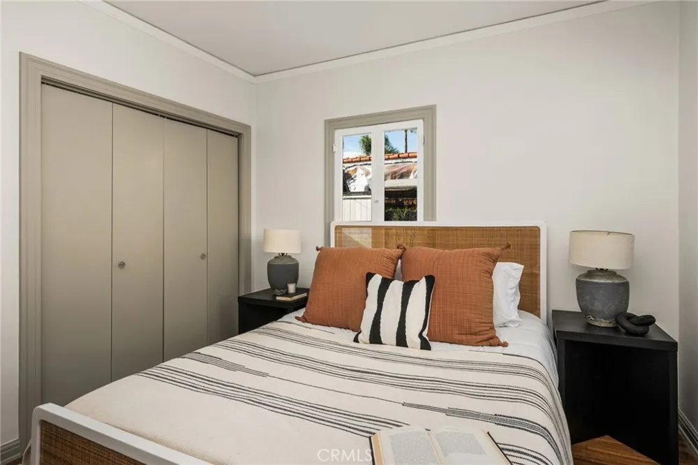 177 Buena Vista Fullerton, CA 92833