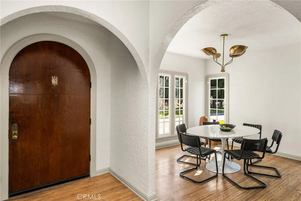 177 Buena Vista Fullerton, CA 92833